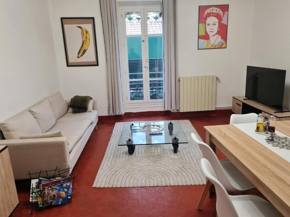 Appartement Nimes Centre מראה חיצוני תמונה
